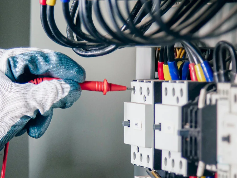 Rénovation électrique par un électricien à Paris